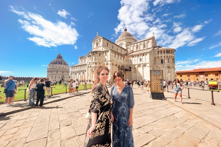 From Florence: Pisa & Lucca Day Tour with Buccellato Tasting Tour in Spanish without Lunch