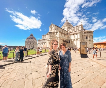 From Florence: Pisa & Lucca Day Tour with Buccellato Tasting