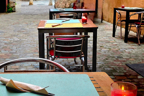 Girona: Medieval Food Tour with Local Guide