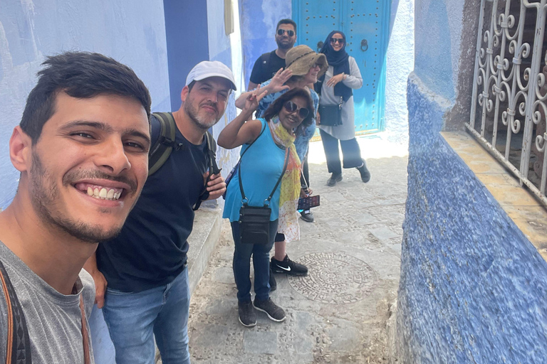 Chefchaouen: Hidden Gems Guided Tour with Mint Tea Private walking tour