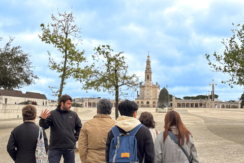 From Lisbon: Half-Day Fátima Tour Tour with Hotel Pickup