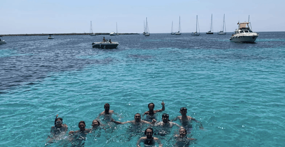 Favignana: exclusive Boat tour with lunch from Marsala