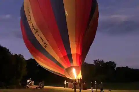 Masai Mara Hot Air Balloon Safari & Champagne Breakfast