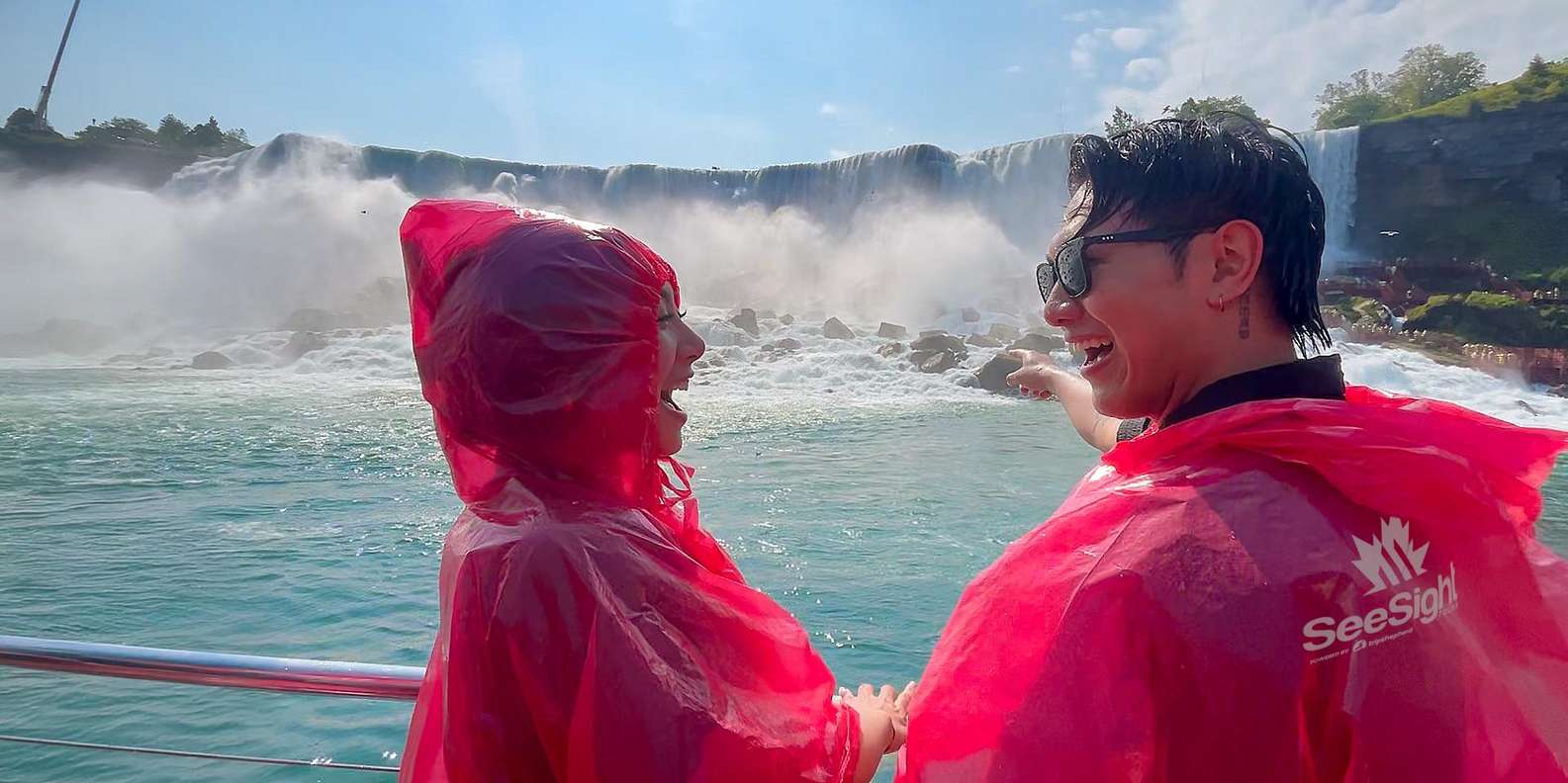 Niagara Falls: Premium Tour, Boat & Journey Behind the Falls