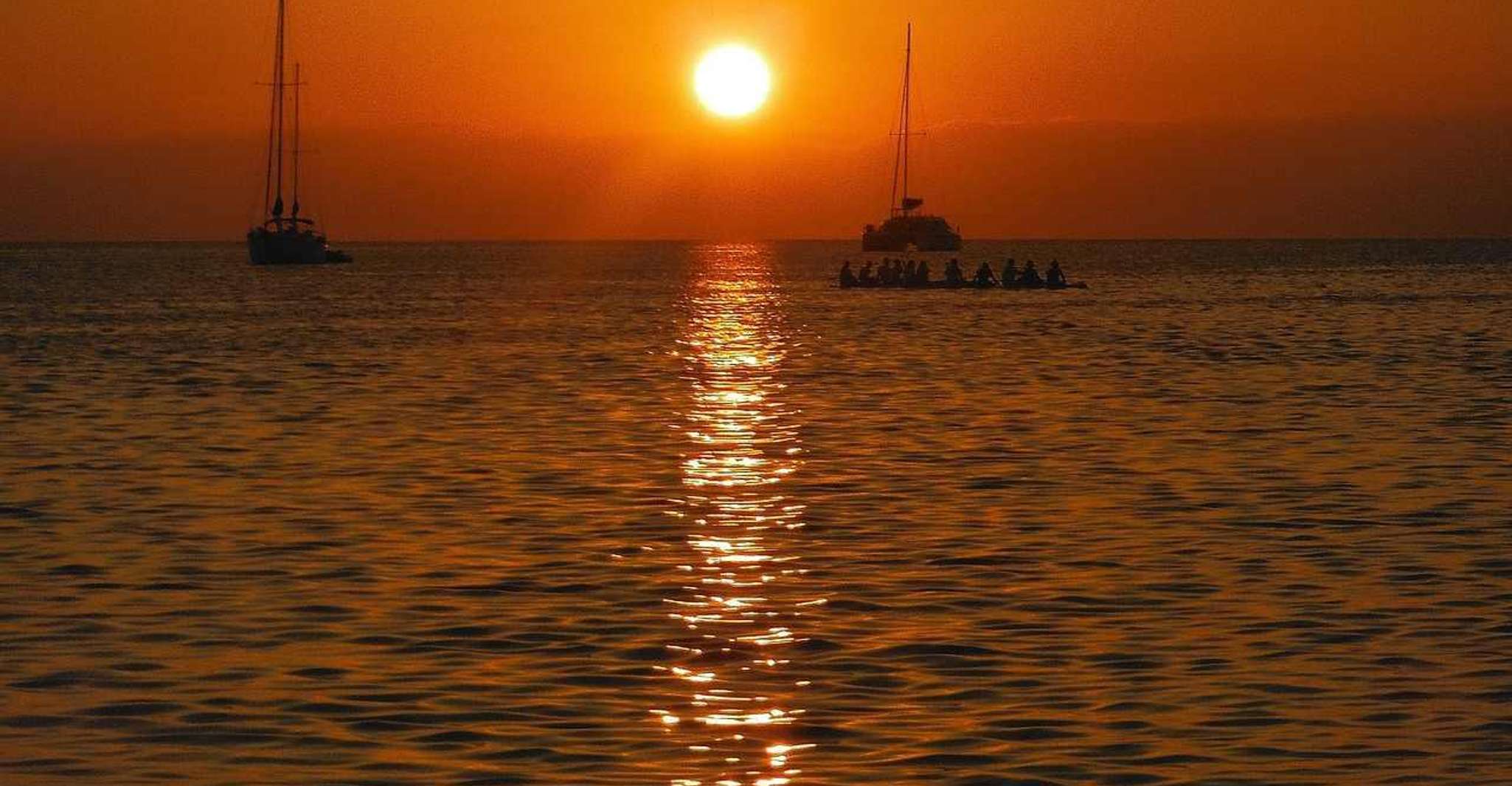 Calpe, Sunset Cruise with Sparkling Wine - Housity