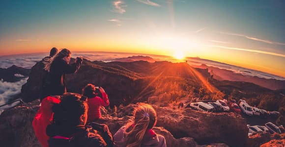 Gran Canaria: Volcano Sunset Tour and Local Food Tasting