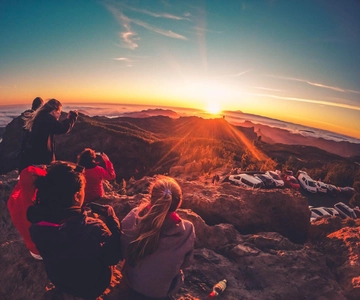 Gran Canaria: Volcano Sunset Tour and Local Food Tasting