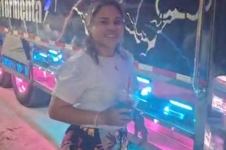 Santa Marta: Rumba en Chiva con animador a bordo y Espuma!