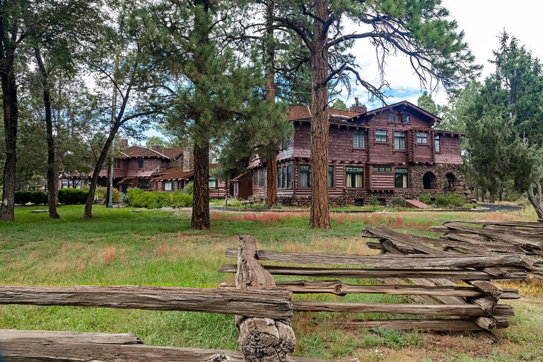 Shared Wupatki & Sunset Crater Monument Tour from Scottsdale