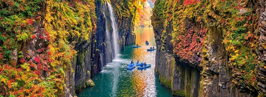 Tour del Monte Aso e della gola di Takachiho con giro in barca opzionale