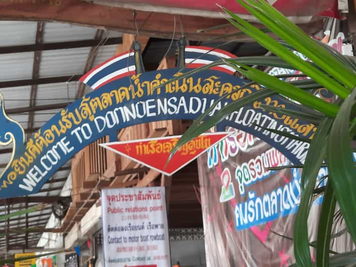 Bangkok:Spanish/English Floating & Railway Market & Iconsiam