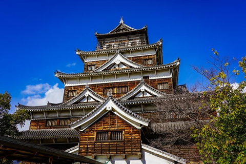 Da Kyoto o Osaka: tour di 2 giorni di Hiroshima e MiyajimaPiano hotel 4 stelle da Osaka /2-3 persone/ 1 camera (doppia)