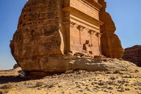 Al Ula: Full-Day Tour by Private SUV Car
