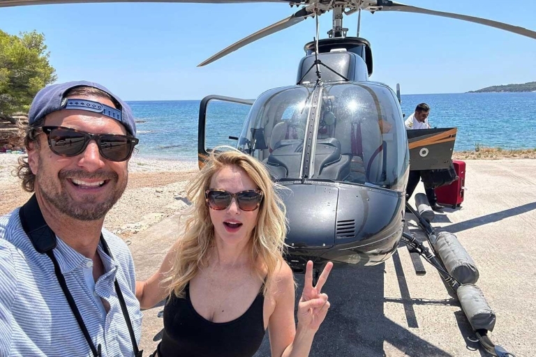 Depuis Mykonos : transfert en hélicoptère vers Athènes ou l'île grecqueDepuis Mykonos : transfert privé en hélicoptère vers Naxos