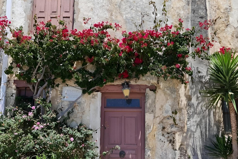 La visite gastronomique sélective "Feel like local" au départ d'HéraklionMinibus (10 places) Sprinter