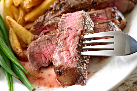 Oslo: Sculptures & Stories Walk with Premium Steak Meal Easy City Experience + Steak Dinner (Best Experience)