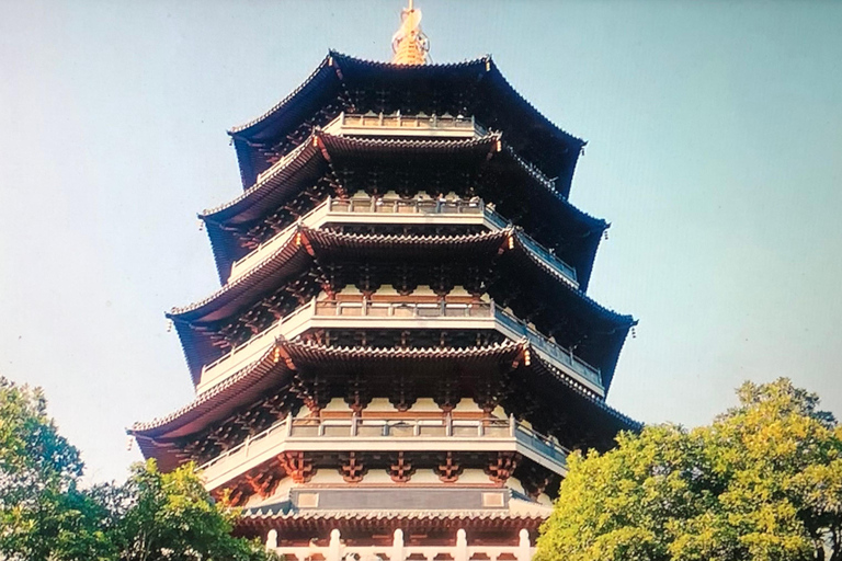 جولة خاصة شاملة كلياً في أبرز معالم مدينة شنغهايAll Inclusive Tour