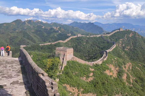 Beijing: Private Tour to Jinshanling Great Wall with Option Private Day Tour Without Tour Guide