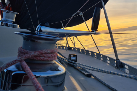 Évian: Sailing excursion on Lake Geneva Evian: Sailing excursion on Lake Geneva