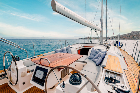 Heraklion: Dia Island Luxury Sailing Trip com Refeição e Bebidas