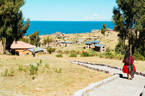 From Cusco: 3-Day Lake Titicaca Tour with Overnight Bus