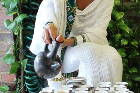 Addis Ababa: Piassa Walking Tour with Coffee Ceremony