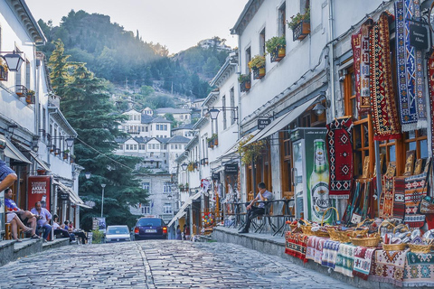 Berat UNESCO Stadt &amp; Belsh See /w LUNCH von Tirana/DurresBerat UNESCO-Stadt &amp; Belsh-See - Tagestour ab Tirana/Durres