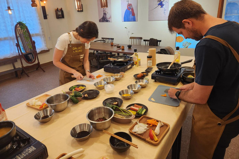 Seoul: 6-Dish Korean Cooking Class & Hidden Alley Tour