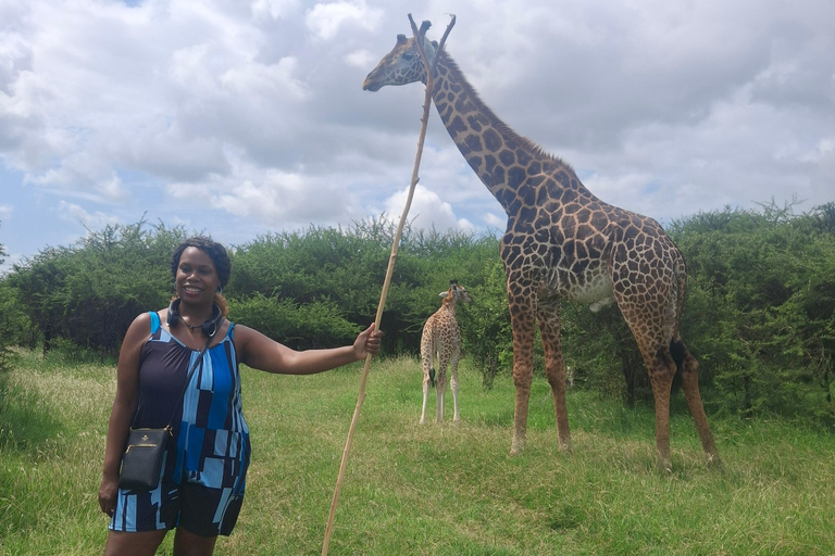 Mombasa: City Tour and Nguuni Nature Sanctuary Day Trip