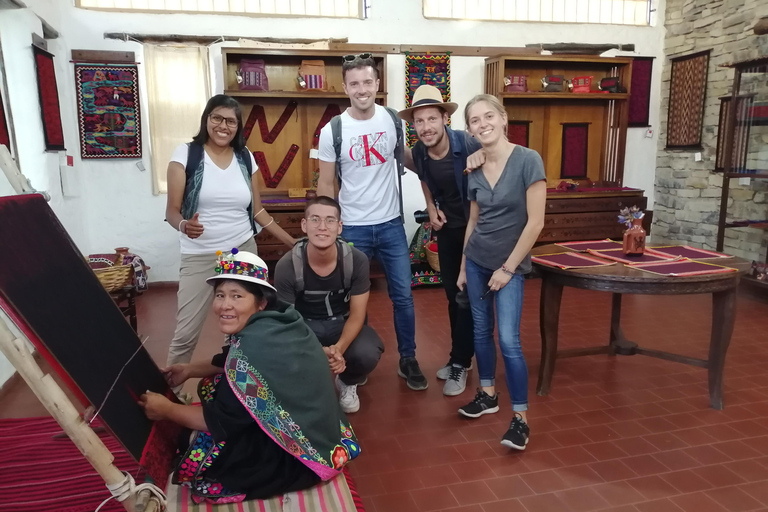 Caminando con May y María por Sucre, la "Ciudad Museo".