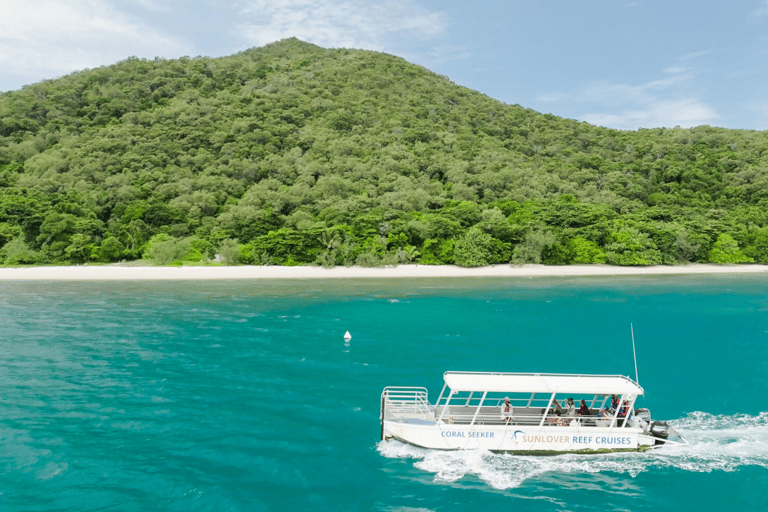 Cairns, Fitzroy Island Färja till Fitzroy Island, lunchbuffé och båttur