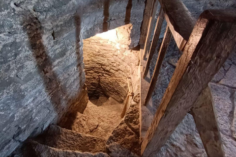 Old Tallinn & Medieval Past Private Tour