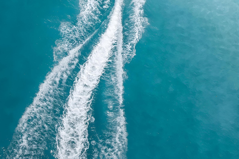 Cannes : 3h de jet ski au lever du soleil et petit déjeuner gourmand