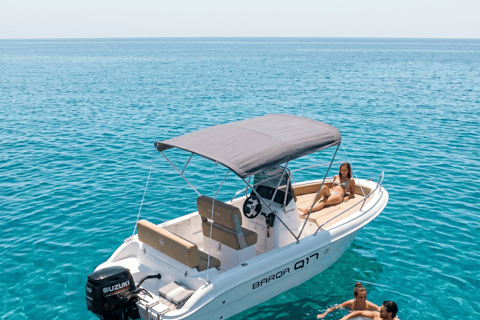 Barcelona: License-Free Boat Rental Barcelona: License-Free Boat Rental - Morning