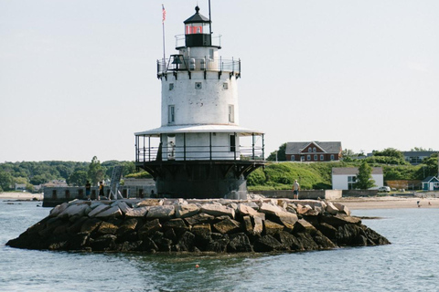 Portland: Lighthouse Trolley Tour with 3 Lighthouse Stops