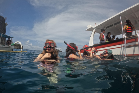 From Bali: Explore West Nusa Penida with Snorkeling From Bali: Nusa Penida West Highlights with Snorkeling