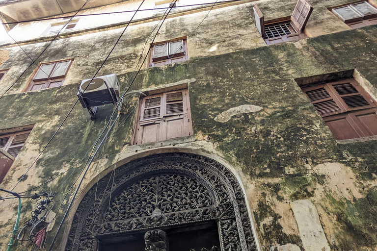 Stone Town: Stadtrundgang mit kulturellem MusikerlebnisStone Town: Spaziergang mit Mittagessen
