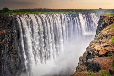 Victoria Falls: 4-tägiges Tour-Paket für Abenteuer und Kultur