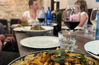 Von Palermo: Cefalù Authentic Food & Wine Tour