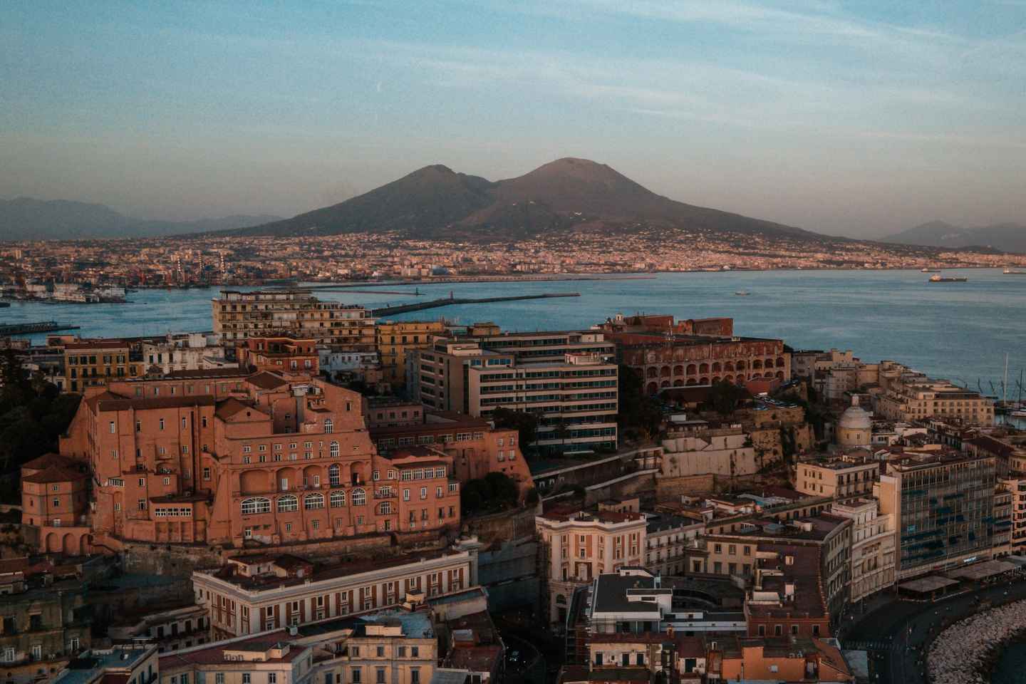 Naples: Mount Vesuvius Bus Tour with Wine Tasting + Tickets