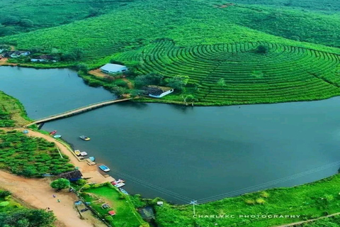 Klein Munnar: Vagamon Serene Teegärten, Wiesen und Wälder