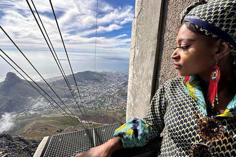 Ingresso sem fila para o teleférico da Table Mountain saindo da Cidade do CaboBilhete sem fila para o teleférico da Table Mountain saindo da Cidade do Cabo