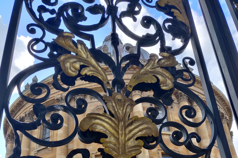 Oxford: Private Guided Walking Tour of University and City Oxford : Guided Walking Tour with optional college visit