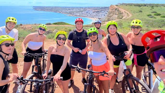 Algarve: Lagos Sightseeing guided Tour with e-bikes