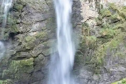 Cusco: Pisac Watervallen Abseilen Tour