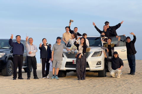 Desert Safari Qatar Camel Sandbording sunrise/sunset tour