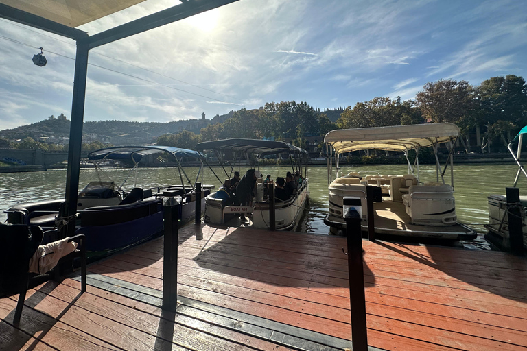 Tbilissi : visite guidée de la rivière Mtkvari avec verre de bienvenue