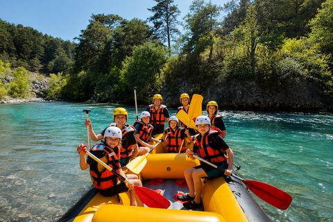 Castellane: Rafting in the Verdon Gorges Classic rafting - 14 km