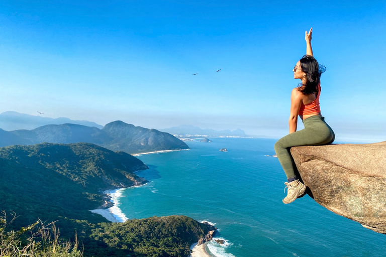 Rio de Janeiro Vandring i Pedra do Telégrafo och avkoppling på en vild strandPedra do Telégrafo - vandring och avkoppling på en vild strand