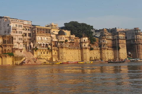Varanasi: 2 dias de tour particular em Varanasi com guia de turismo e hotel